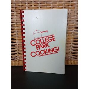 College Park Baptist Church‎ Cookbook Winston-Salem, NC 1988 Spiral Vintage